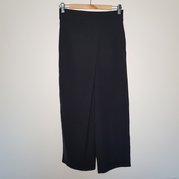 Lululemon with the flow wide leg pant size AUS 8 - Picture 2 of 2